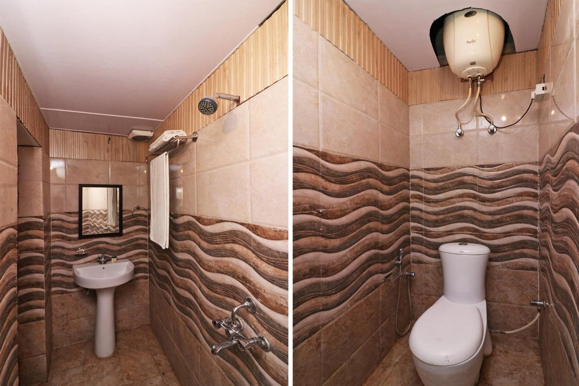 Flagship Dolphin Hotel Barasat Экстерьер фото
